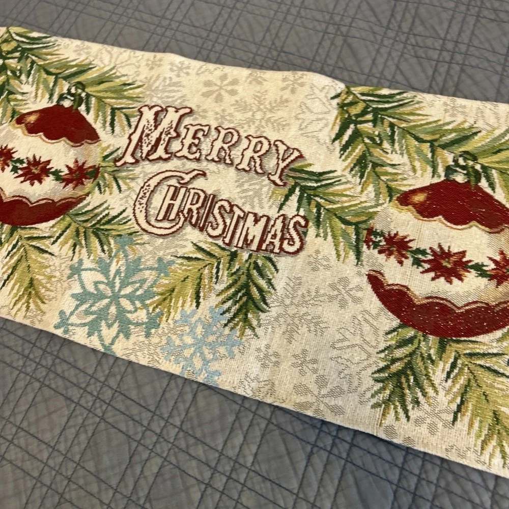 Vintage Merry Christmas‎ Woven Tapestry Table Runner Red Ornaments 13x68